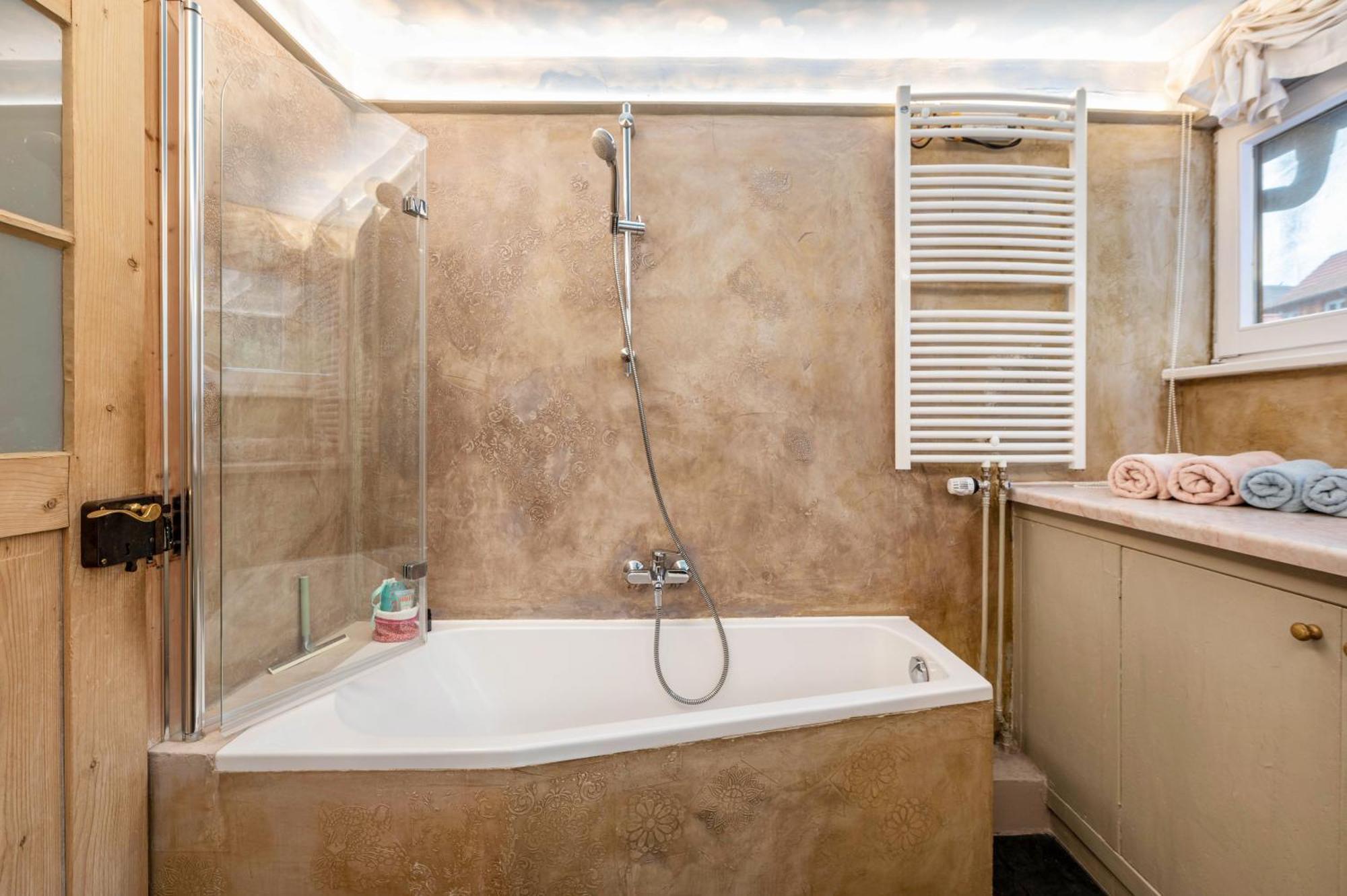 Haus Der Malerin Andrea Gawaz Apartment Мюлхайм Екстериор снимка