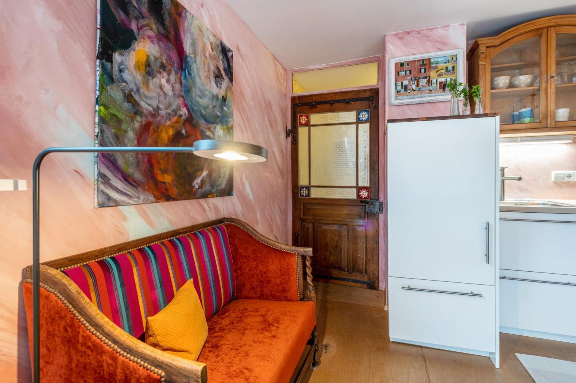 Haus Der Malerin Andrea Gawaz Apartment Мюлхайм Екстериор снимка